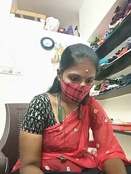 Snapshot of Tamil_Yalini12 chatting on 05-31-26, 01:51 Tamil Yalini12 online show from 05-31-26, 01:51
