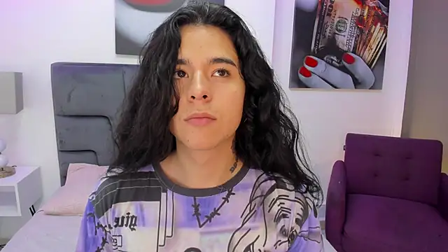 Angel Dustts online show from 11-06-25, 07:26