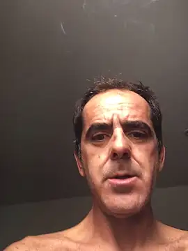 Snapshot of tiago1981pt chatting on 10-07-25, 02:03 tiago1981pt online show from 10-07-25, 02:03