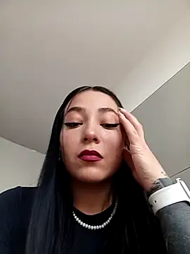  Luna-1 online show from 11-22-25, 06:40