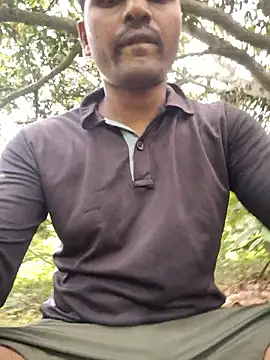 Snapshot of telugumodda4396 chatting on 10-18-25, 07:09 telugumodda4396 online show from 10-18-25, 07:09