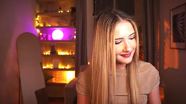 Snapshot of miumiiuu chatting on 10-27-25, 06:23 miumiiuu online show from 10-27-25, 06:23