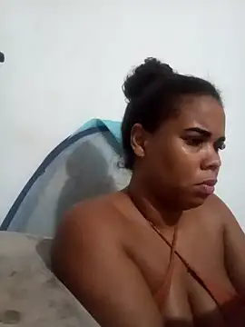 Snapshot of PrettahSantos chatting on 05-15-26, 03:13 PrettahSantos online show from 05-15-26, 03:13