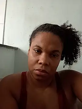 Snapshot of PrettahSantos chatting on 06-30-26, 12:39 PrettahSantos online show from 06-30-26, 12:39