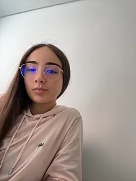 Snapshot of Innerpeace_ chatting on 09-24-25, 05:05 Innerpeace online show from 09-24-25, 05:05