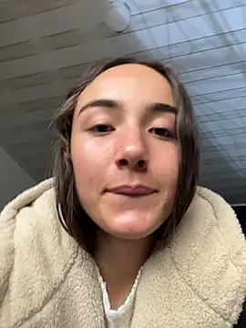 Snapshot of Innerpeace_ chatting on 11-09-25, 08:51 Innerpeace online show from 11-09-25, 08:51