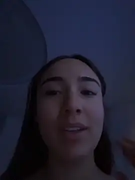 Snapshot of Innerpeace_ chatting on 12-05-25, 07:54 Innerpeace online show from 12-05-25, 07:54