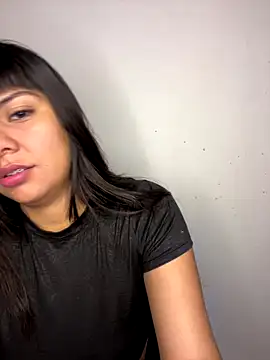 Snapshot of Bulma04 chatting on 09-29-25, 09:14 Bulma04 online show from 09-29-25, 09:14