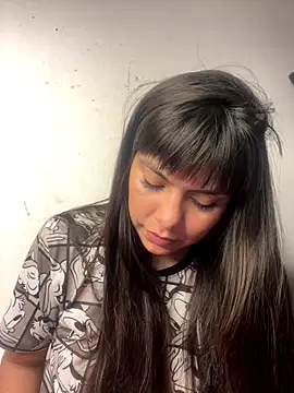 Snapshot of Bulma04 chatting on 11-08-25, 05:07 Bulma04 online show from 11-08-25, 05:07