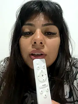 Snapshot of Bulma04 chatting on 11-20-25, 11:15 Bulma04 online show from 11-20-25, 11:15