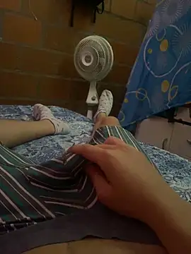 Dani-202p online show from 12-22-25, 02:58