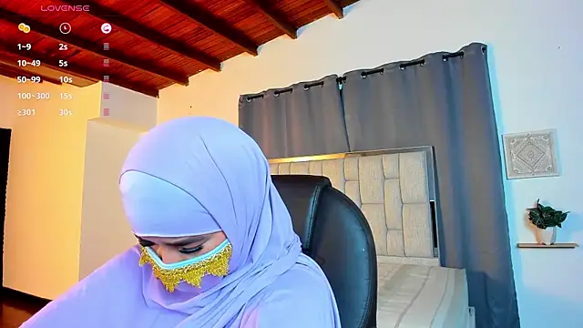 kalila latif online show from 11-30-25, 02:59