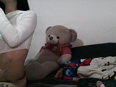 SweettPoison  online show from 10-12-25, 10:53