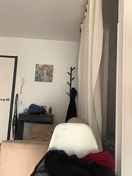 Snapshot of alessiobaz chatting on 02-28-26, 12:50 alessiobaz online show from 02-28-26, 12:50