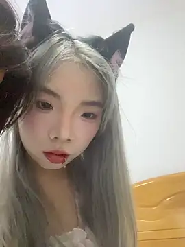 Snapshot of Aloves-21 chatting on 11-24-25, 01:11 Aloves-21 online show from 11-24-25, 01:11