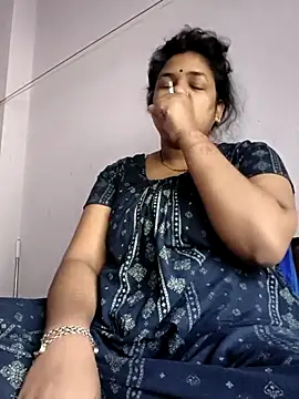 Deborbhavi222 online show from 02-18-26, 05:58