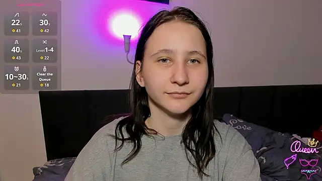 ChristinaFivePlus online show from 03-23-26, 04:00