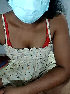 Snapshot of sexybolegirl chatting on 12-01-25, 05:18 sexybolegirl online show from 12-01-25, 05:18