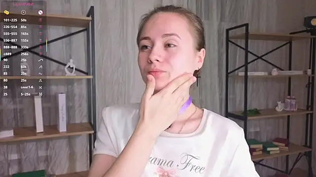 Crysta1Eva  online show from 04-17-26, 08:23