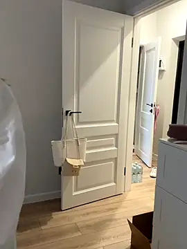 Snapshot of LinaViam chatting on 10-02-25, 07:04 LinaViam online show from 10-02-25, 07:04