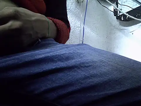 HungHangup online show from 09-22-25, 02:30