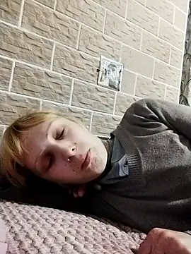 Ponka2011 online show from 09-28-25, 04:51