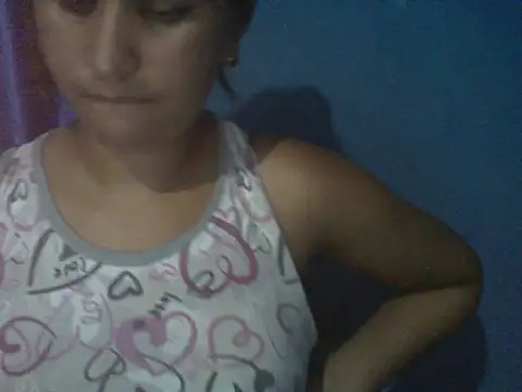 Snapshot of Monica2021 chatting on 10-15-25, 06:08 Monica2021 online show from 10-15-25, 06:08