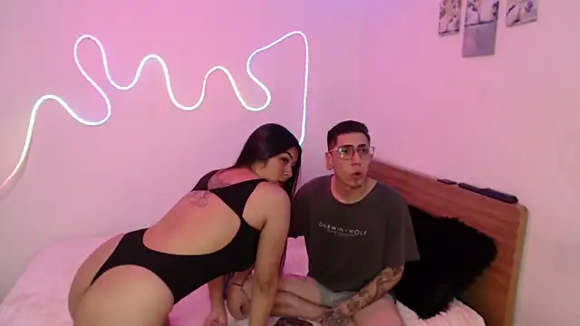 zoe-mate14 online show from 02-16-26, 05:58