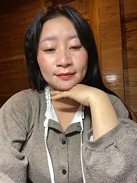 violet-00 online show from 12-01-25, 01:05