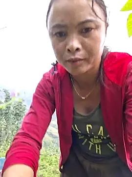 xuxulovezz online show from 10-03-25, 12:51