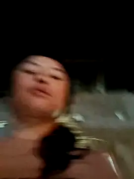 xuxulovezz online show from 10-05-25, 12:20