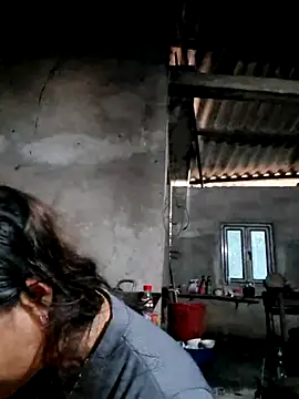 xuxulovezz online show from 12-05-25, 01:03