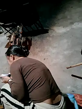 xuxulovezz online show from 03-04-26, 04:40