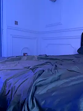 Snapshot of Zola_Nooryi chatting on 09-22-25, 04:58 Zola Nooryi online show from 09-22-25, 04:58