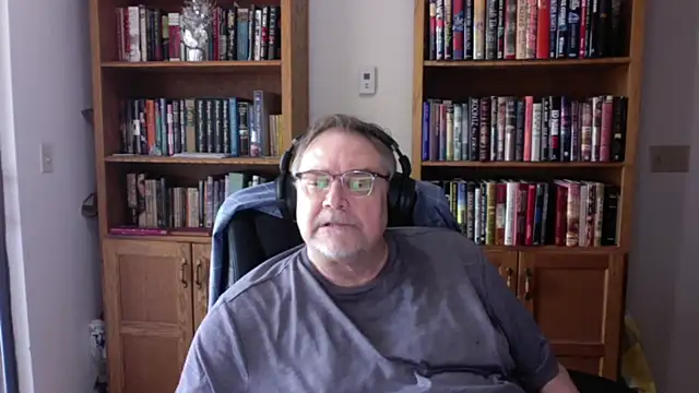 Vinyl22xh online show from 04-16-26, 10:01