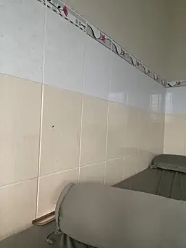 Snapshot of Linh247380 chatting on 10-10-25, 03:38 Linh247380 online show from 10-10-25, 03:38