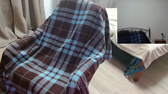 Snapshot of Freeze_Fire chatting on 12-02-25, 04:57 Freeze Fire online show from 12-02-25, 04:57