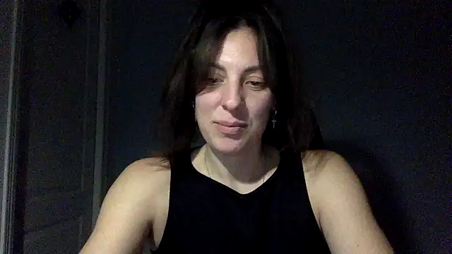 Snapshot of Myronell chatting on 10-26-25, 04:57 Myronell online show from 10-26-25, 04:57