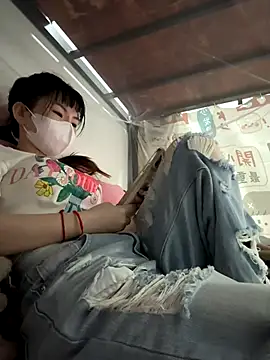 Snapshot of kanaka99 chatting on 12-17-25, 03:29 kanaka99 online show from 12-17-25, 03:29