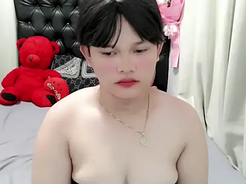 Snapshot of chennybbgirl chatting on 06-19-26, 02:32 chennybbgirl online show from 06-19-26, 02:32