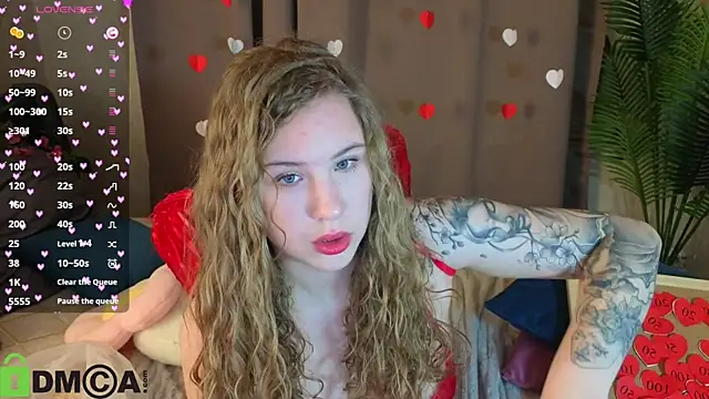 Elsie Cutties online show from 02-15-26, 01:13