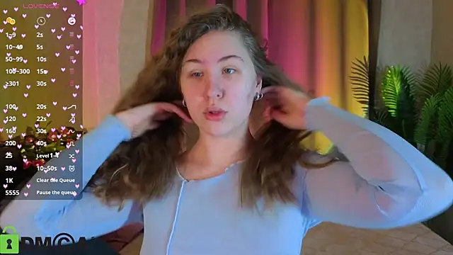 Elsie Cutties online show from 02-26-26, 01:04