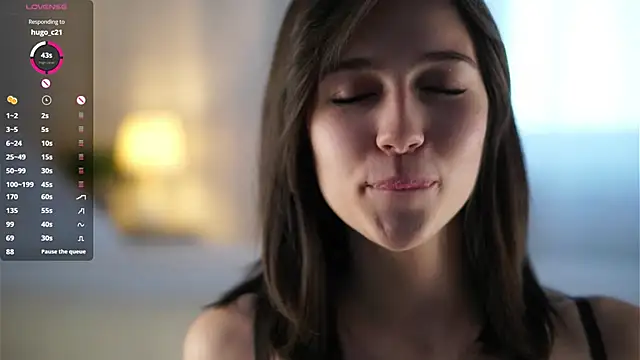 LettySlovacek online show from 10-19-25, 02:12