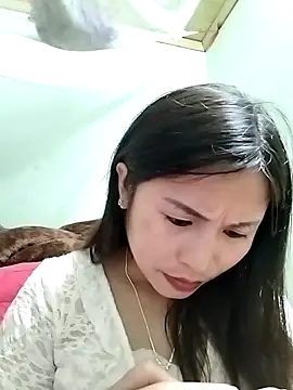 Snapshot of Mai4568 chatting on 10-12-25, 03:33 Mai4568 online show from 10-12-25, 03:33