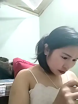 Snapshot of Mai4568 chatting on 10-25-25, 01:07 Mai4568 online show from 10-25-25, 01:07