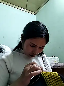 Mai4568 online show from 12-19-25, 02:57