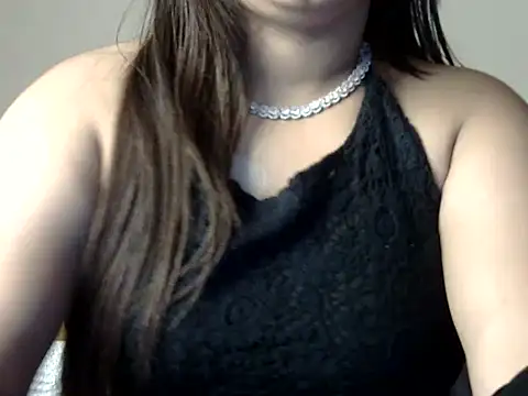 Snapshot of Aaliya02 chatting on 09-29-25, 01:22 Aaliya02 online show from 09-29-25, 01:22