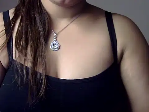 Snapshot of Aaliya02 chatting on 10-05-25, 02:10 Aaliya02 online show from 10-05-25, 02:10