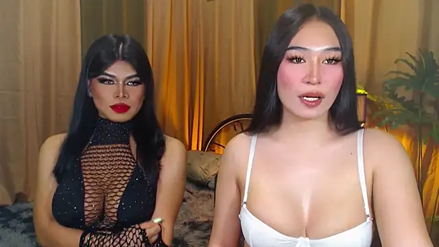 Snapshot of JANAALWAYSHORNY chatting on 09-25-25, 05:11 JANAALWAYSHORNY online show from 09-25-25, 05:11