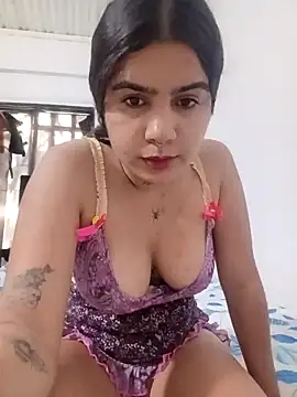 Snapshot of Sashalana chatting on 11-01-25, 09:17 Sashalana online show from 11-01-25, 09:17